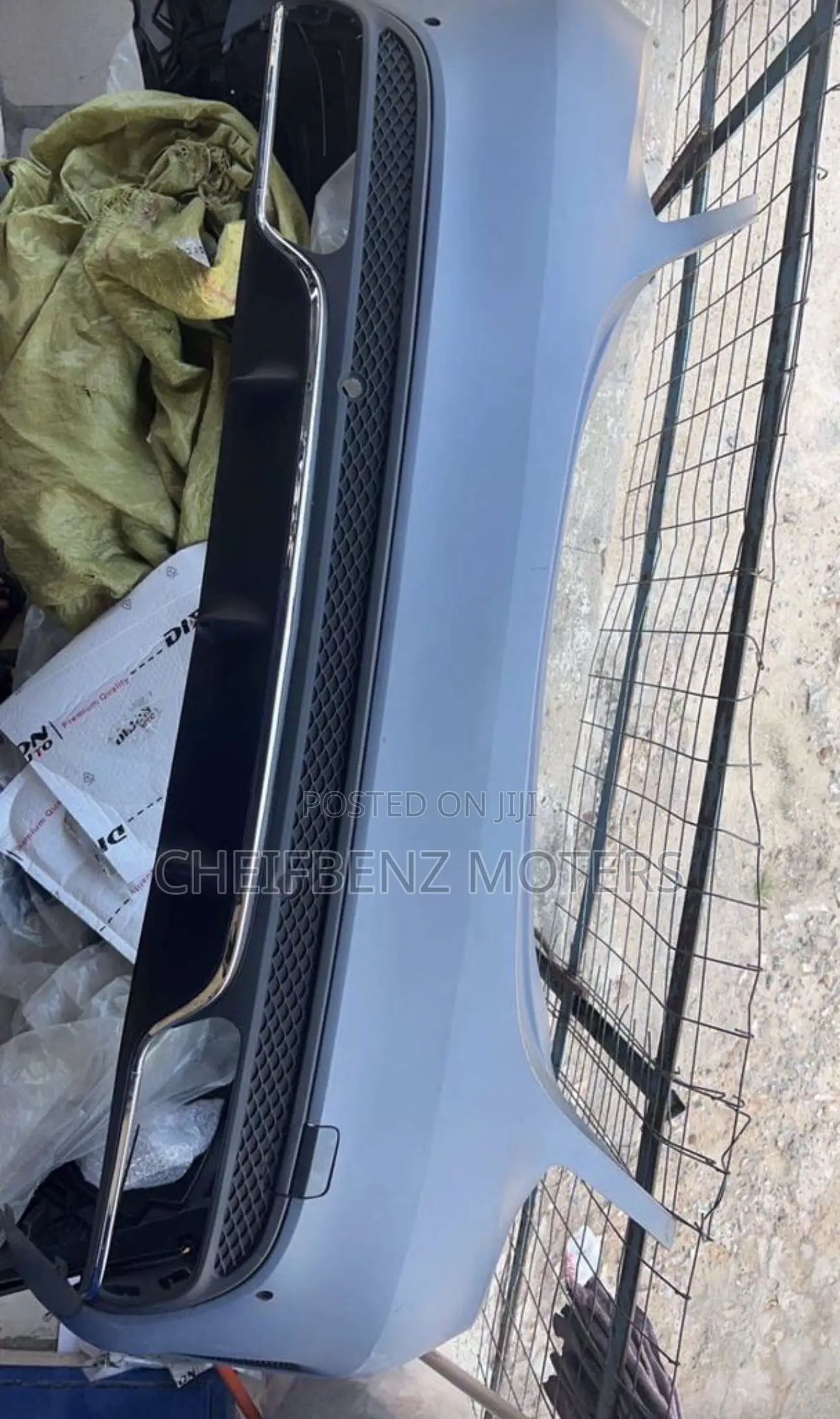 Mercedes Benz E300 Back Bumper and All Parts Available
