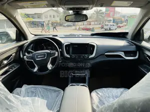 GMC Terrain 2021 White