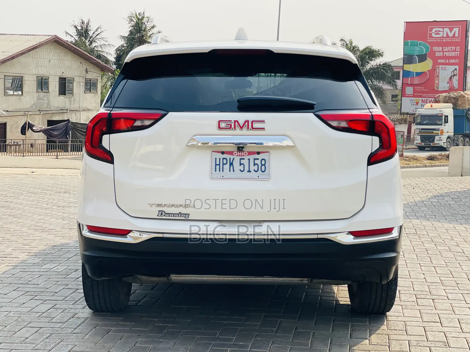 GMC Terrain 2021 White