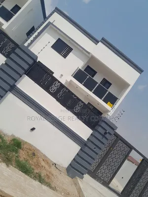 4bdrm House in Spintex, Accra Metropolitan for sale