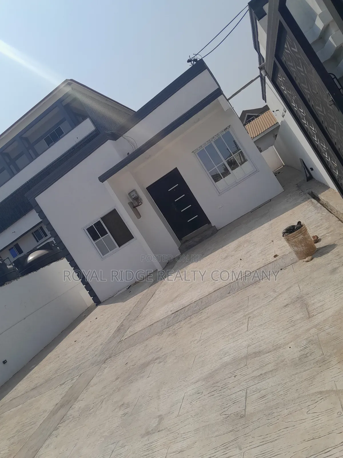 3bdrm House in Spintex Ecobank, Accra Metropolitan for sale