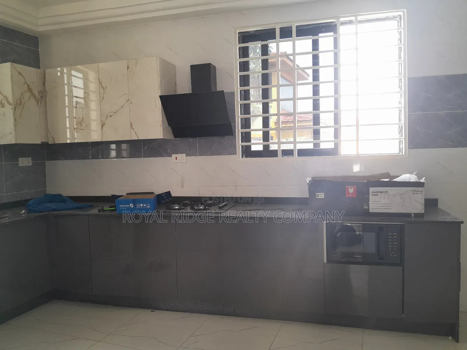 3bdrm House in Spintex Ecobank, Accra Metropolitan for sale