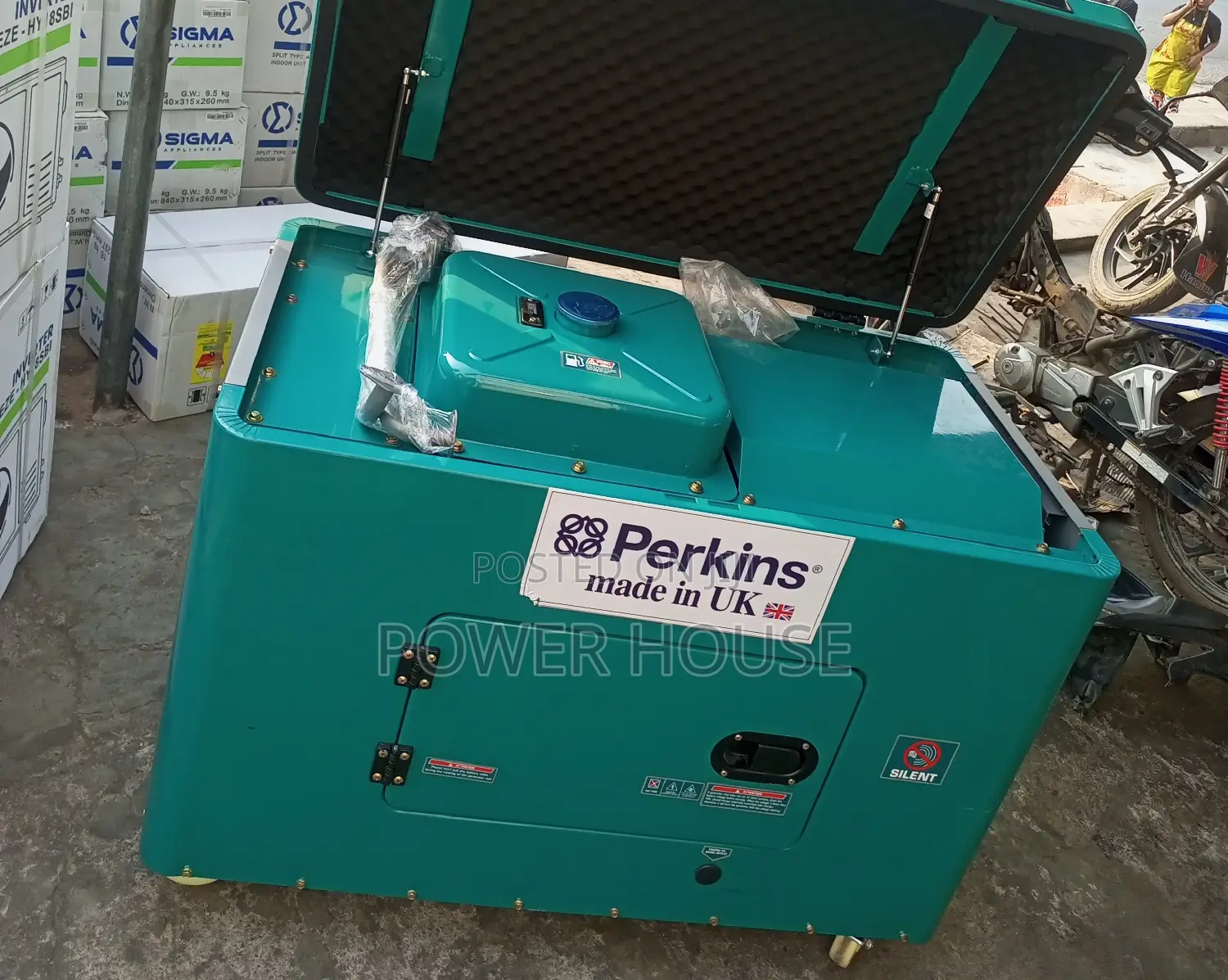 UK Keys Generator 18kva Perkins Diesel Generator 18500w 230v