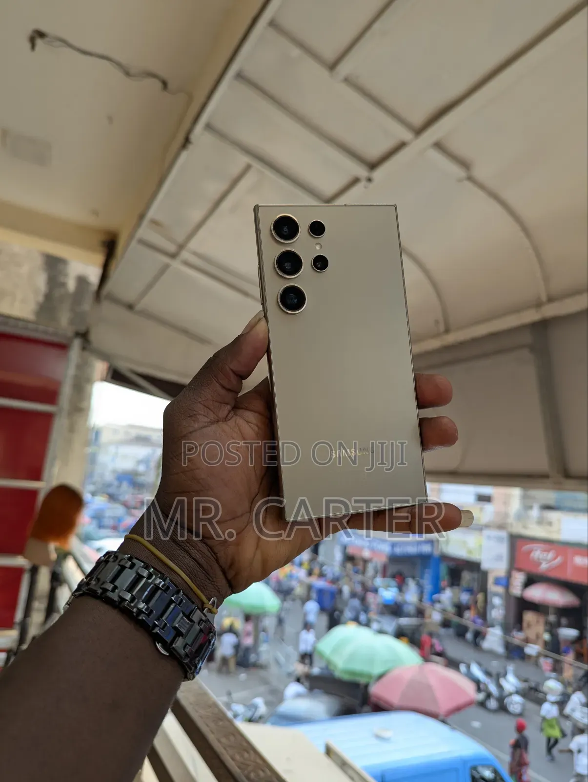 New Samsung Galaxy S24 Ultra 1 TB Gold