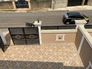 2bdrm Duplex in Madev Realty, Israel Park for sale