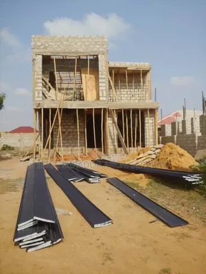 Deluxe Roofing Consult