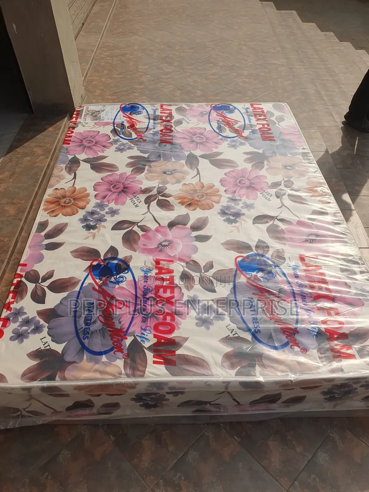 10 Inches Latex Foam High Density Mattress