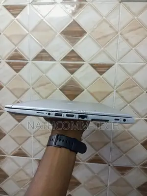 Laptop HP EliteBook 735 G6 16GB AMD Ryzen 5 SSD 256GB