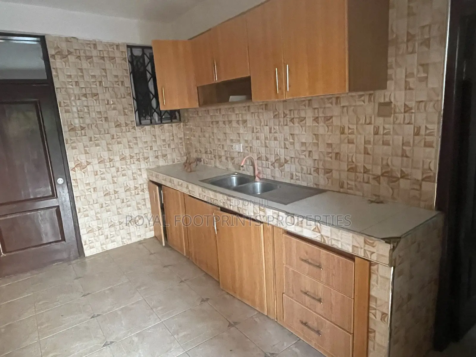 3bdrm Apartment in Royal Footprints, Oyarifa for rent