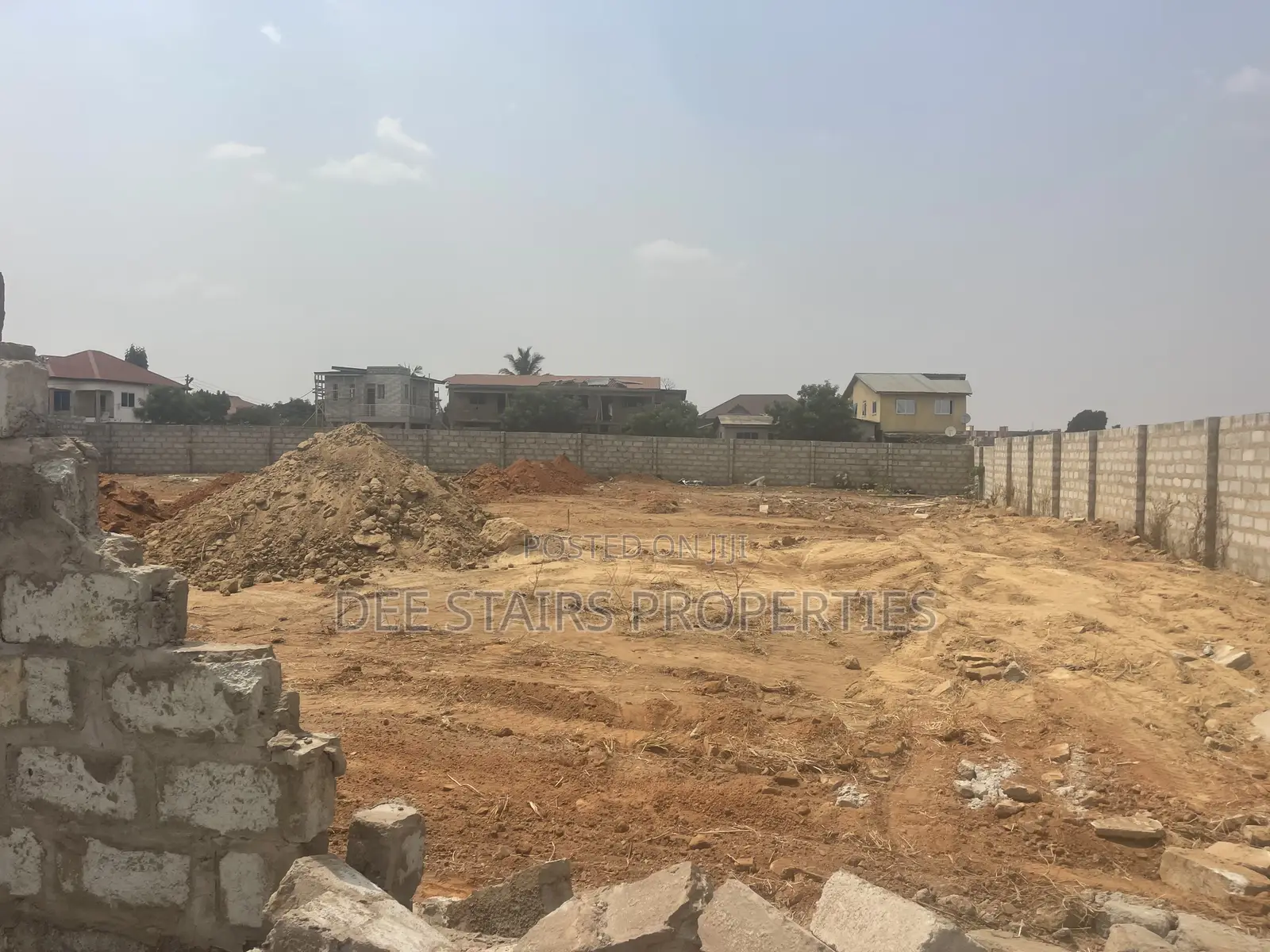 One Plot of Land for Sale at Manert Titled
