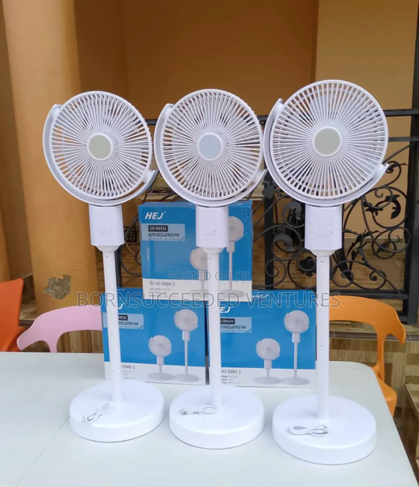 10inch Rotating Recharge Fan