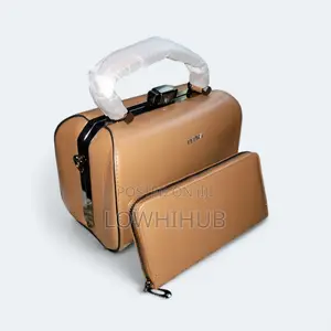 Photo - Pedra Hand Bag