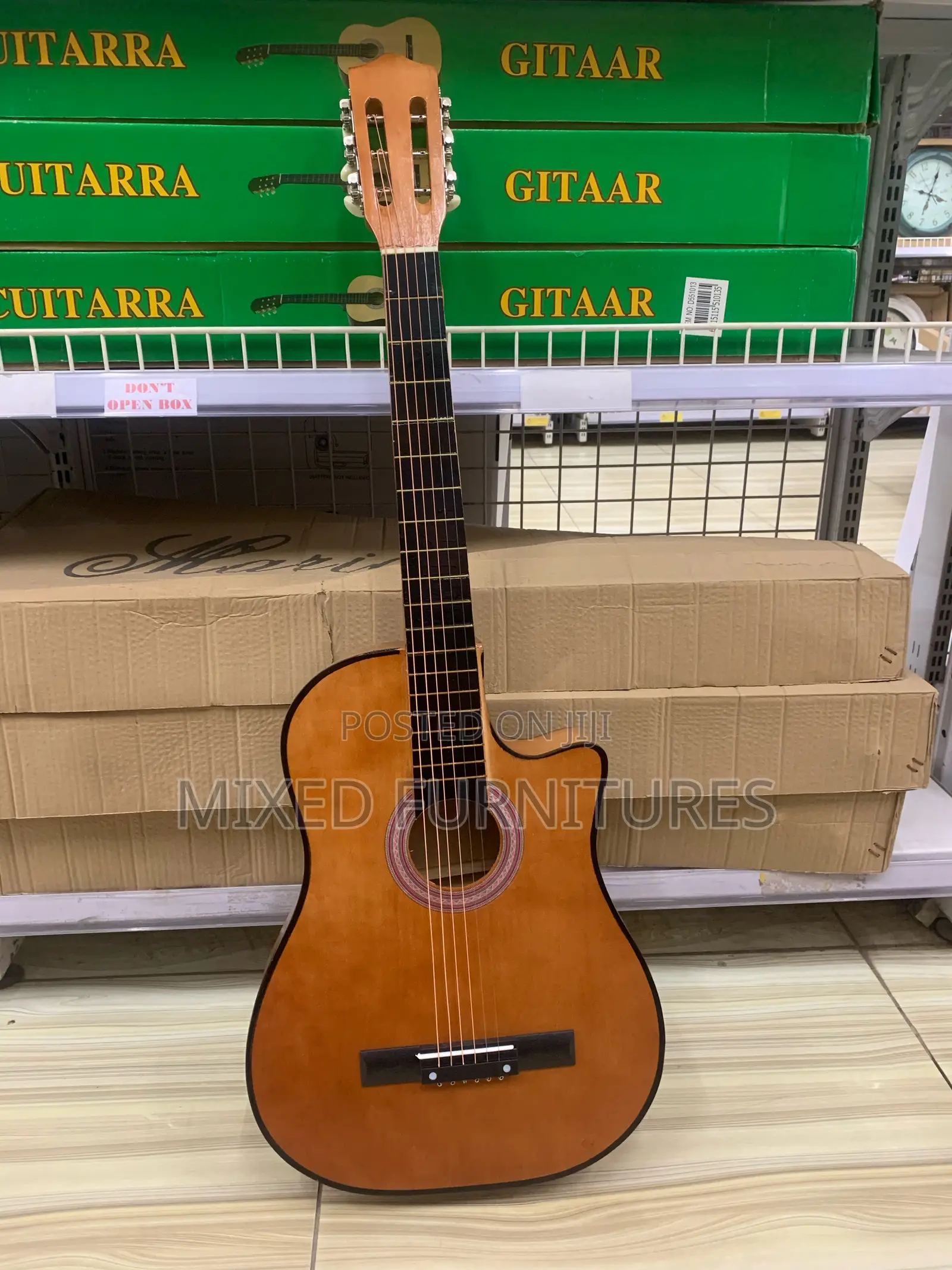 Acoustic Guitar Uitar