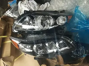 Corolla 2010 Headlights