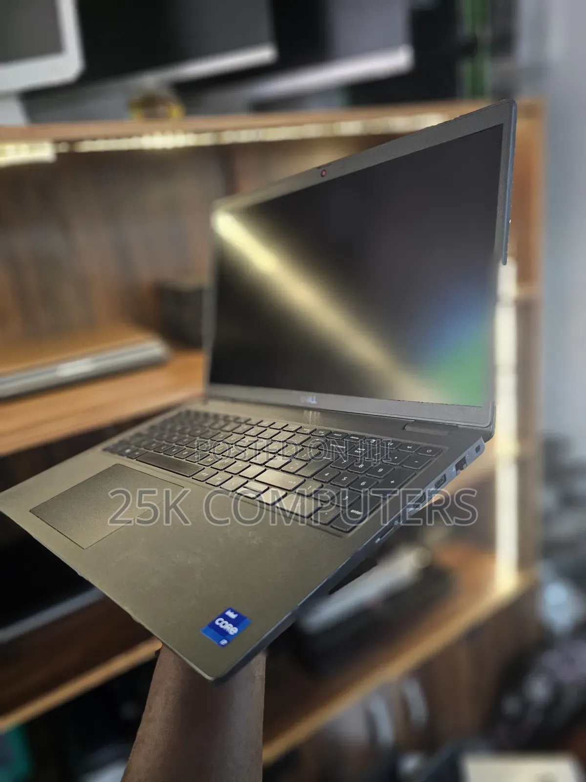 Laptop Dell Latitude 3520 16GB Intel Core I7 SSD 256GB