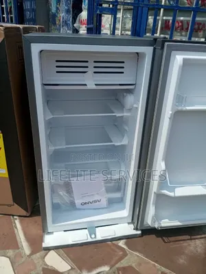 3 Stars Table Top Fridge Asano 83 Litres