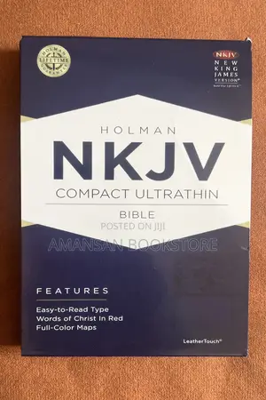 Holman NKJV Compact Ultrathin Bible (Small)