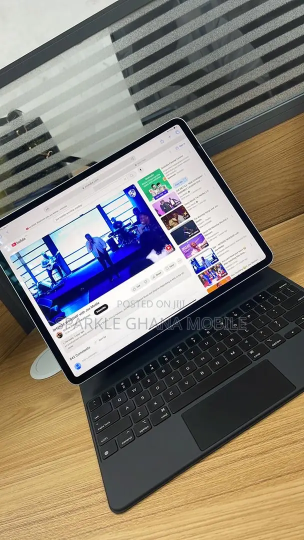 Apple iPad Air 13 (2024) 128 GB Gray