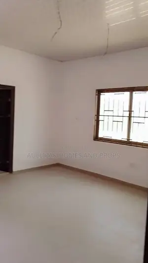 1bdrm Apartment in Lakeside for rent