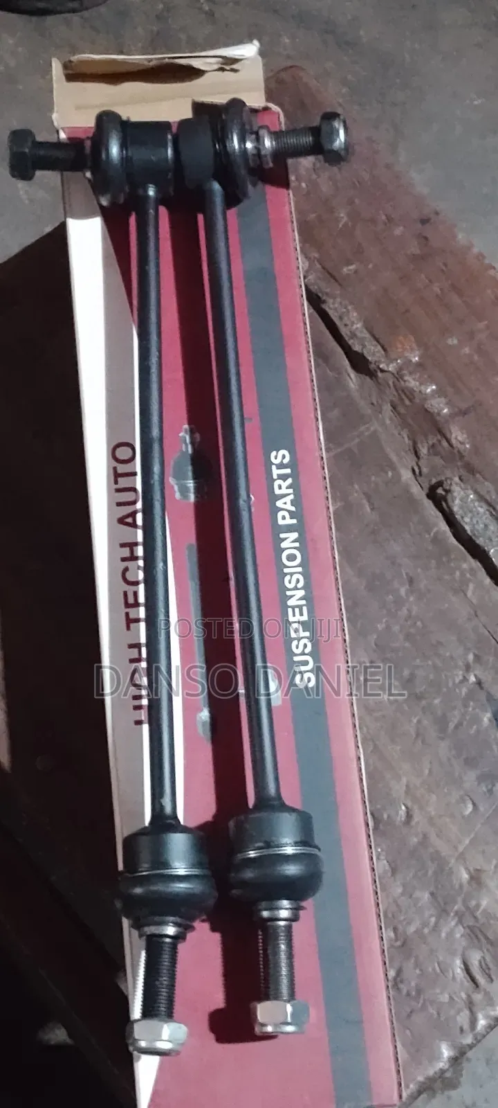 Land Rover LR3 Front Link Bar