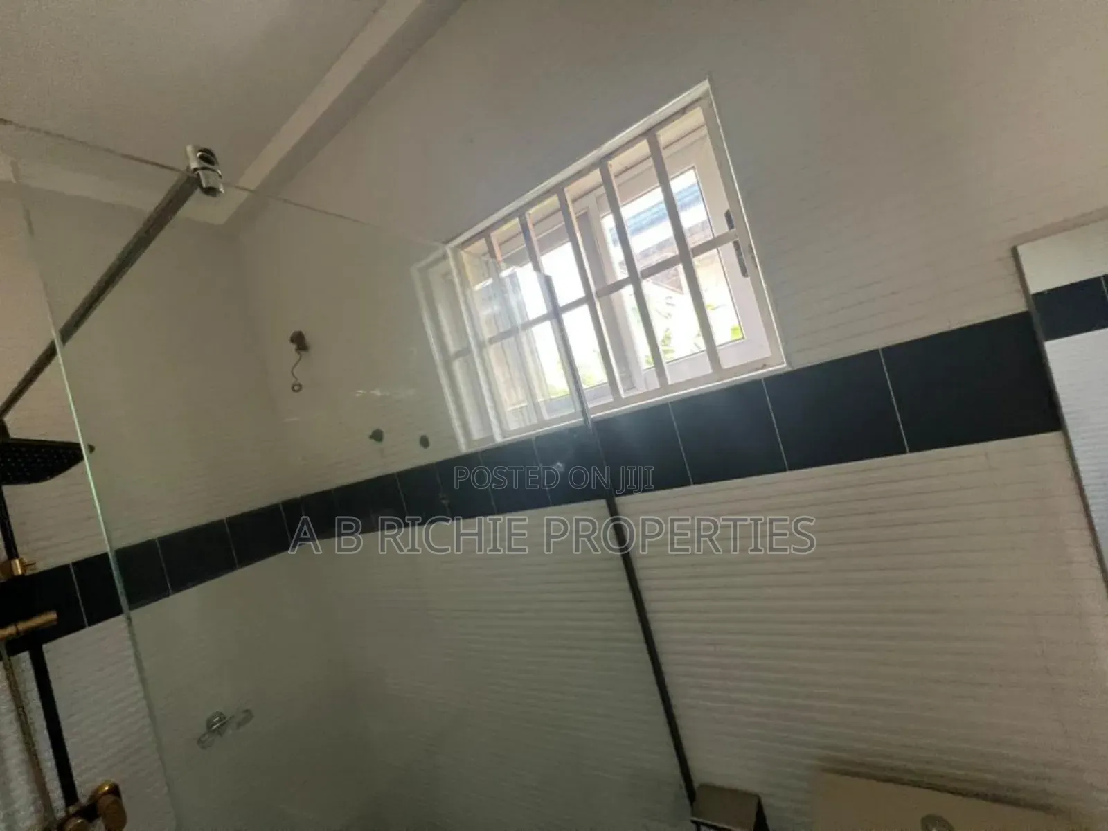 3bdrm House in Ab Richie Properties, Tseaddo for sale