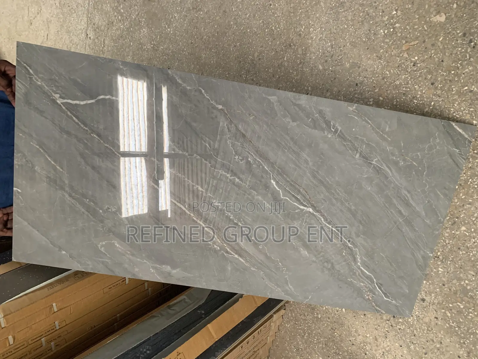 60/120cm Tiles.