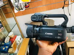 Canon XA25: Professional With SDI/HDMI