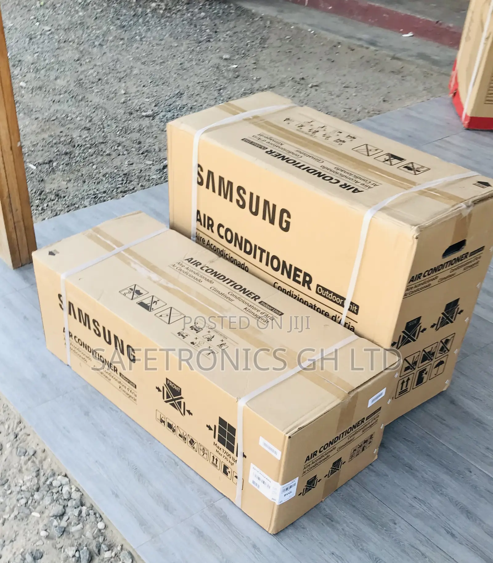 R410 Gas Samsung 2.5 Horse Power White AC