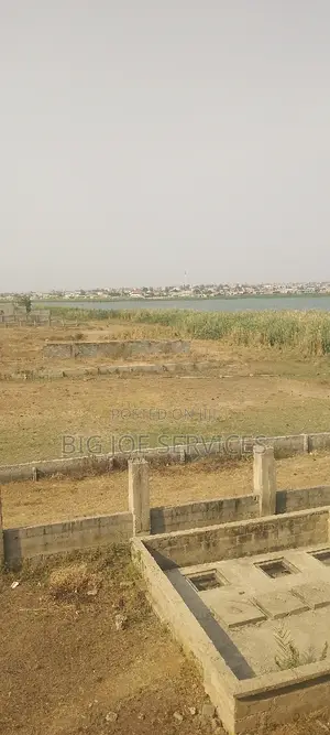 Plot for Sale in Lake Vill Estate