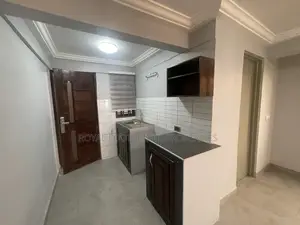 1bdrm Apartment in Royal Footprints, Lake Side Estate for rent