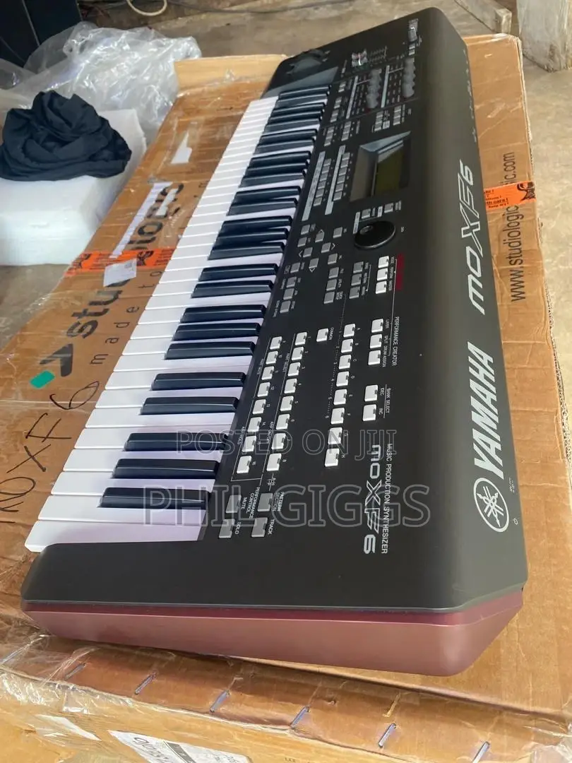 Yamaha Moxf 6