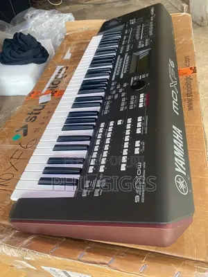 Yamaha Moxf 6