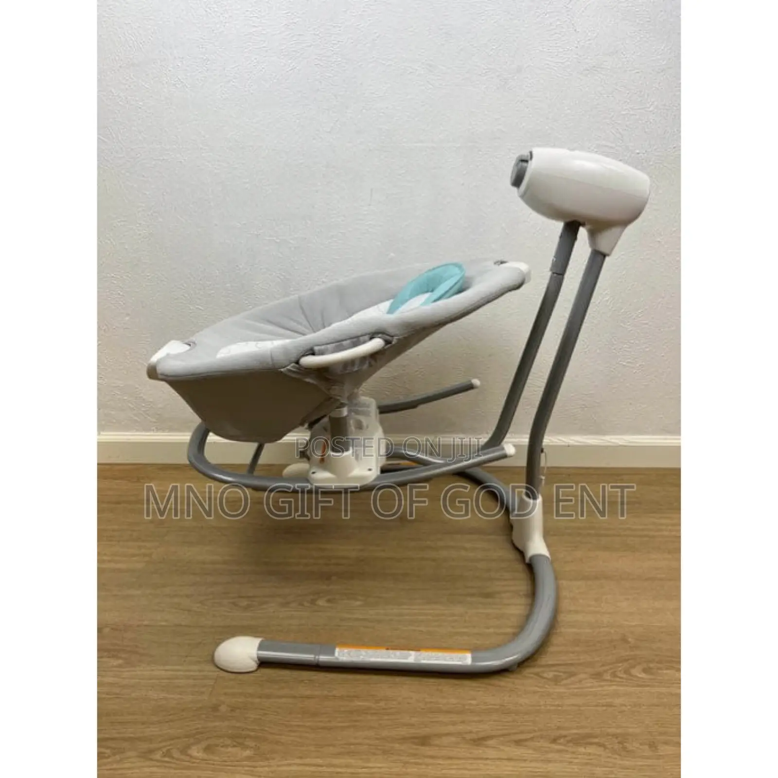 Soothe 'N Sway Baby Swing With Portable Rocker