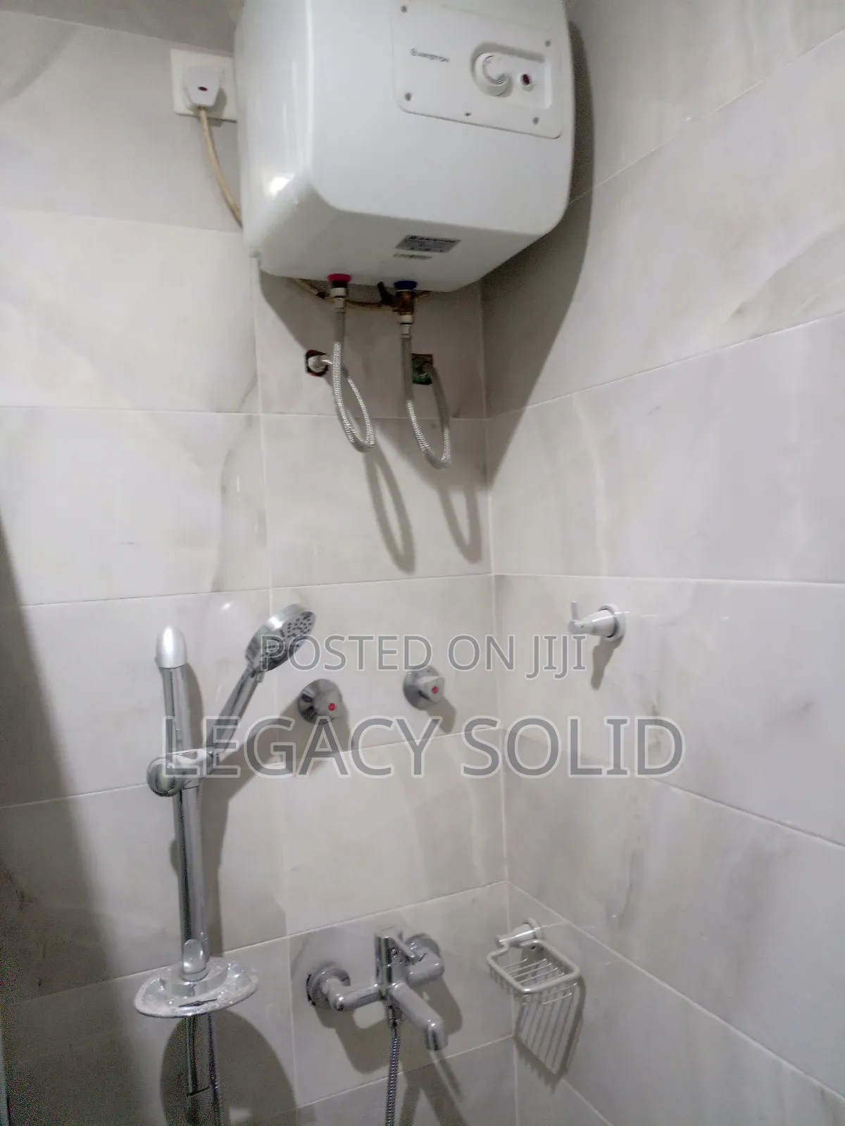 3bdrm Apartment in Legacy Solid Real, New Town for rent