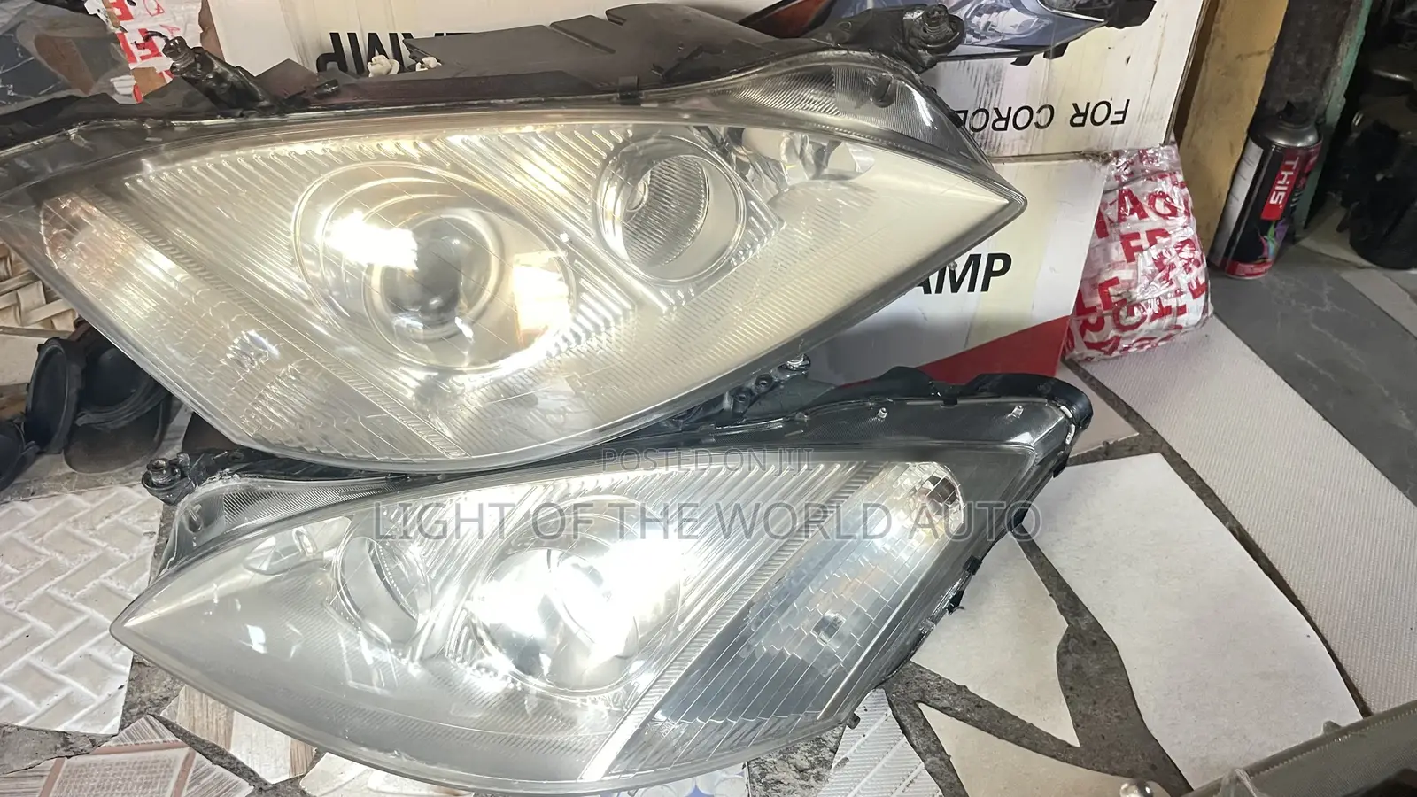 Benz S 550 Headlight