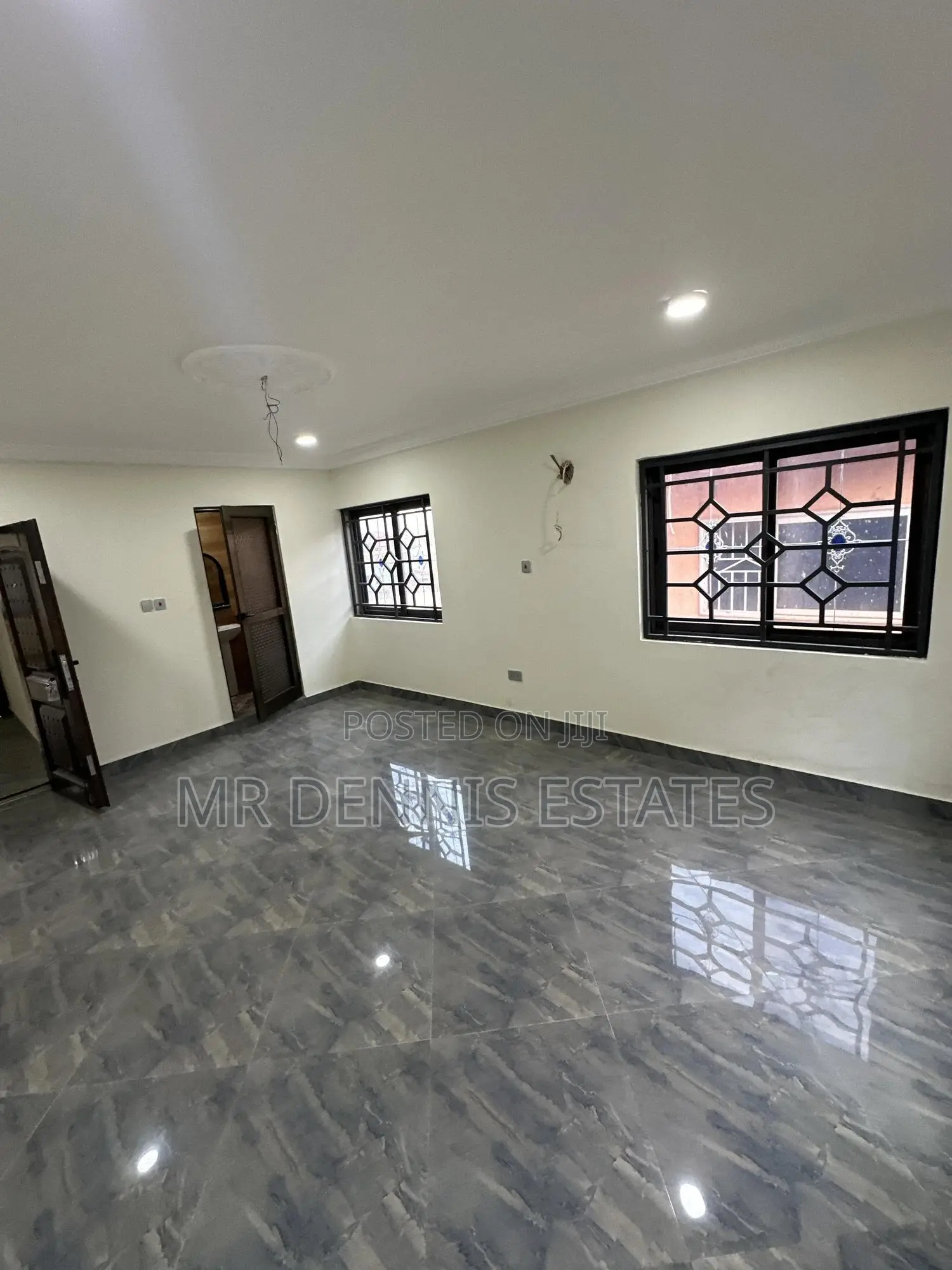 2bdrm Apartment in Westhills Mall for rent