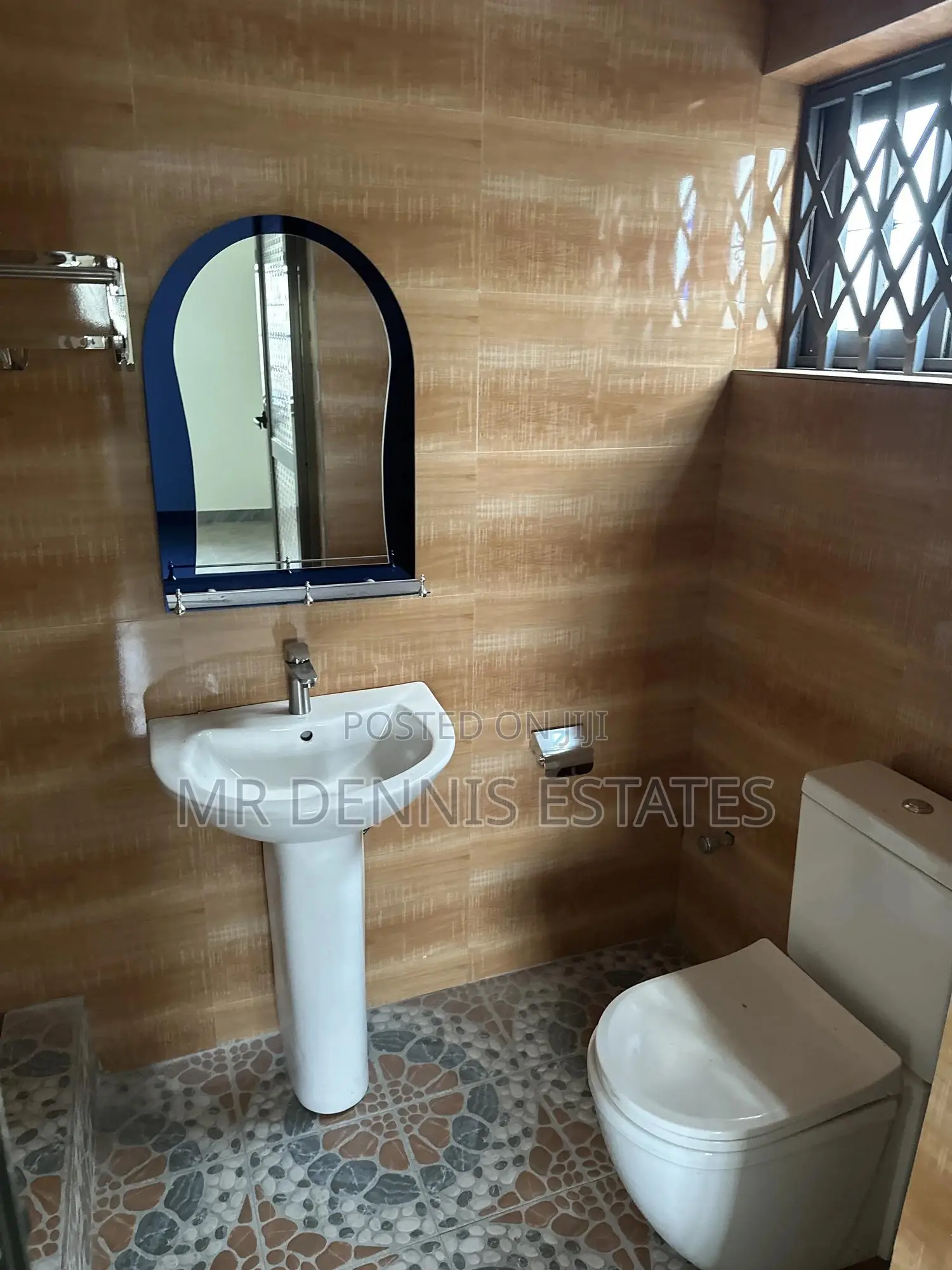 2bdrm Apartment in Westhills Mall for rent