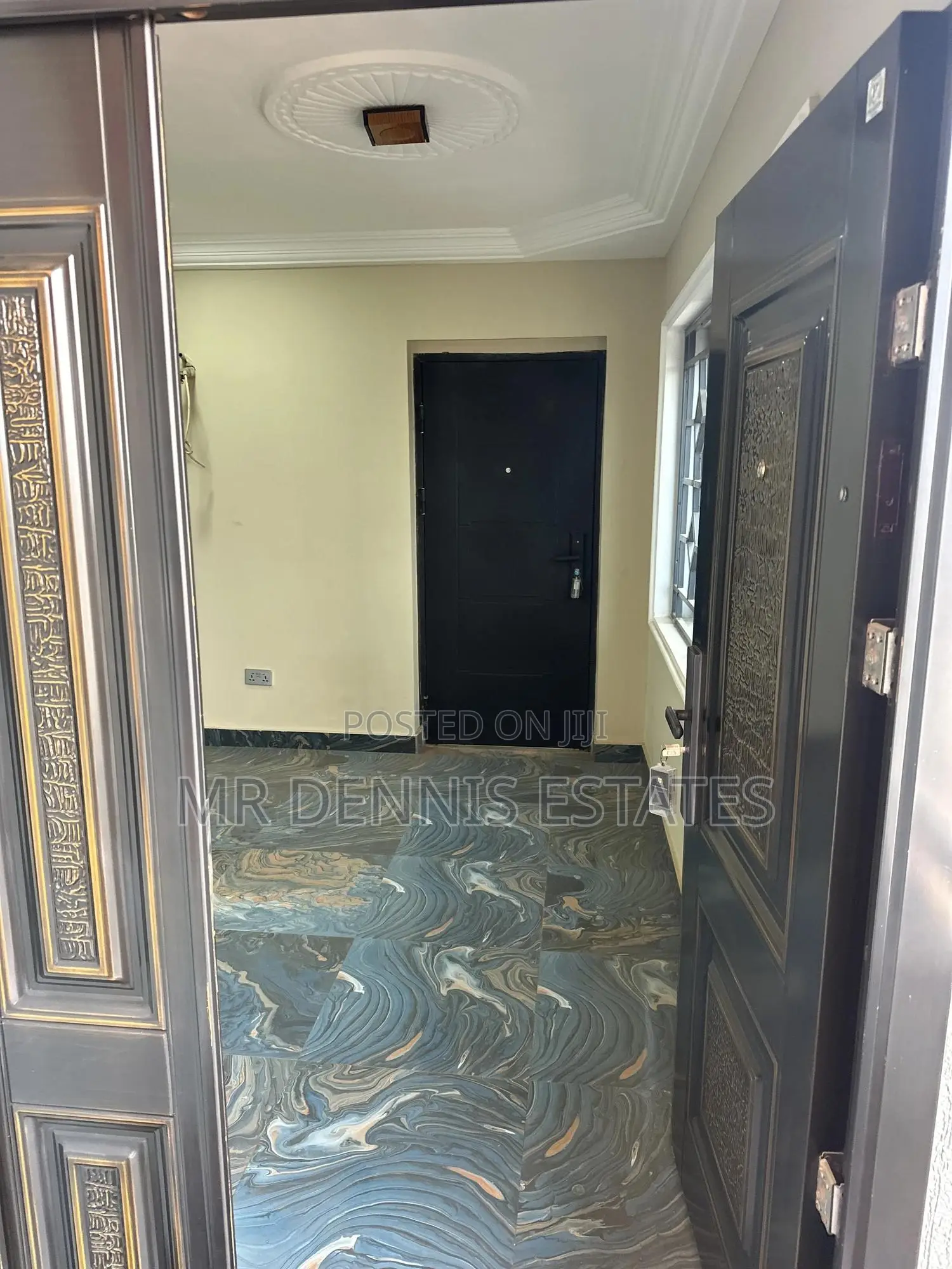 2bdrm Apartment in Westhills Mall for rent