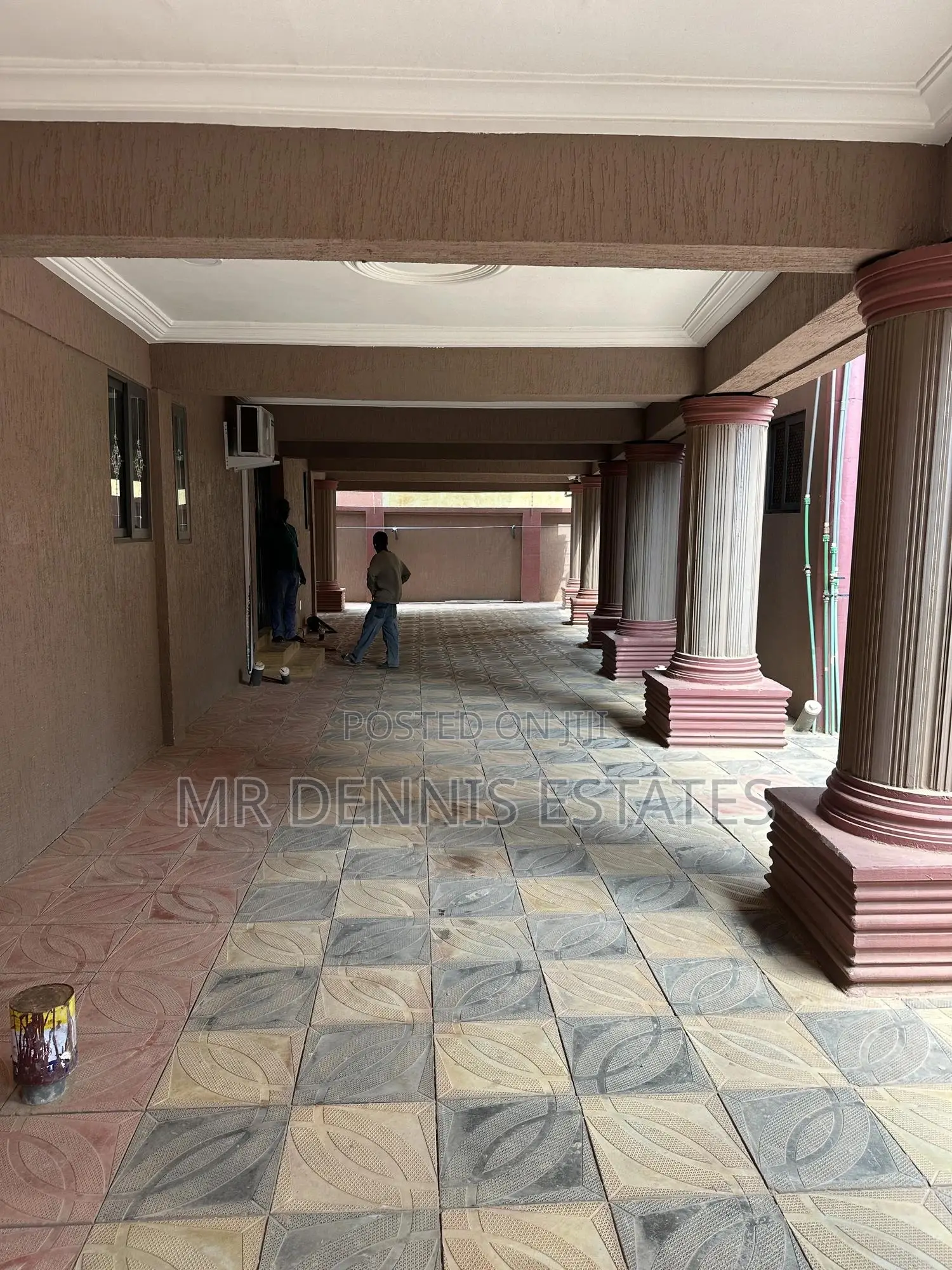 2bdrm Apartment in Westhills Mall for rent