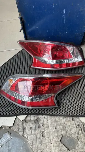 Nissan Altima Taillight 2012,2013,2014,2015,2016
