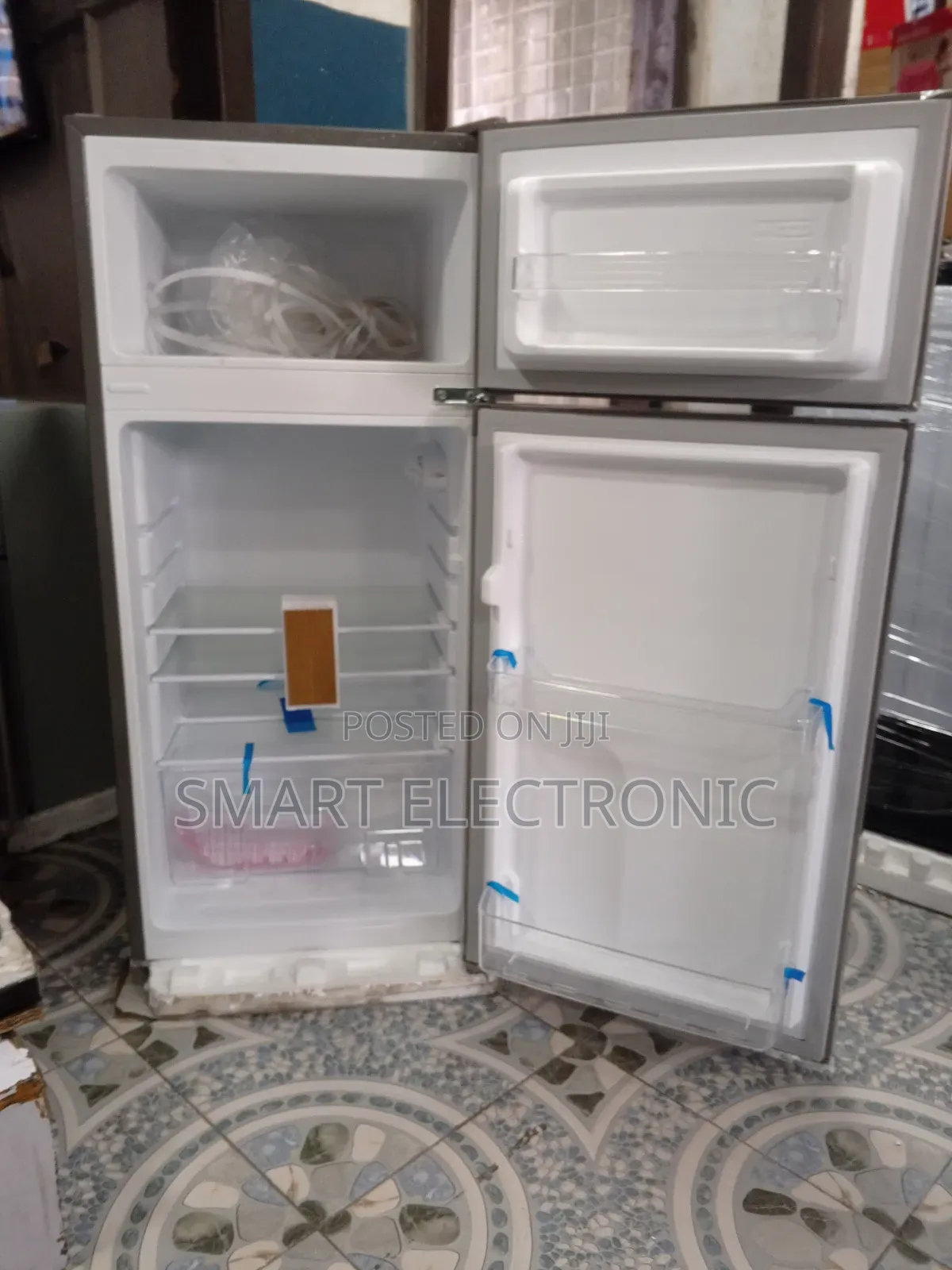 Super Cool Westpool Refrigerator WP-167A 112L Fridge/Freezer