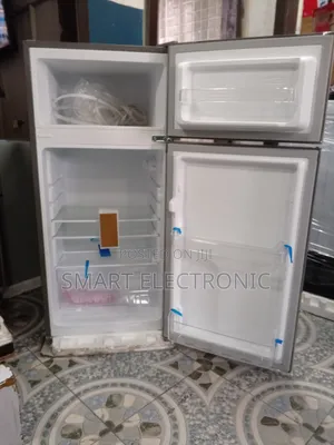 Super Cool Westpool Refrigerator WP-167A 112L Fridge/Freezer