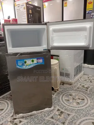 Original Westpool Refrigerator/Freezer Fridge 112L WP-167A