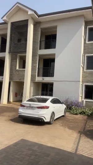2bdrm Apartment in Botwe School for rent