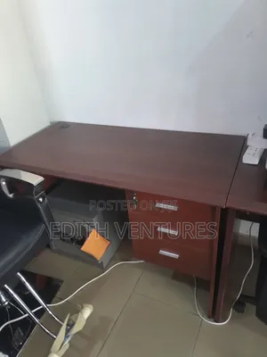 1.2m Wide Office Table
