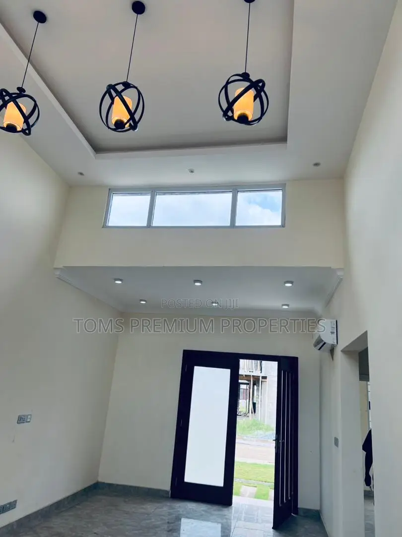 3bdrm House in Richfield, Ashaley Botwe for rent