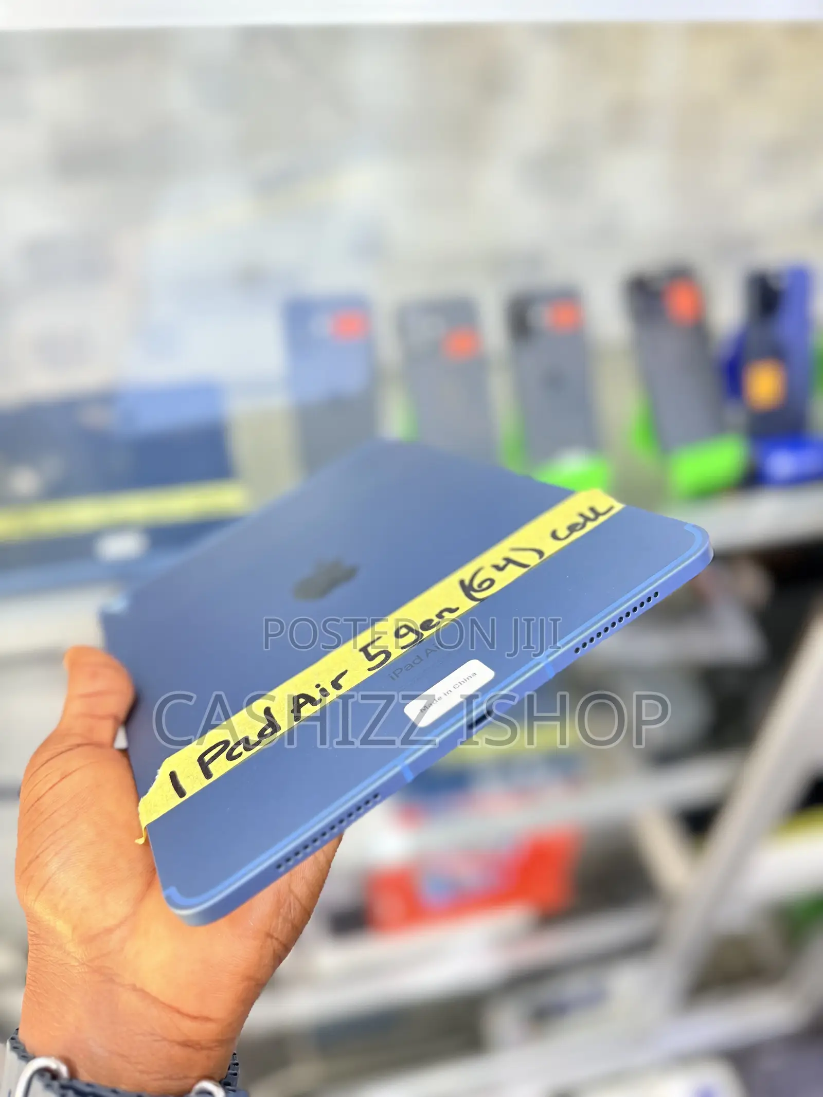 New Apple iPad Air (2022) 64 GB Blue