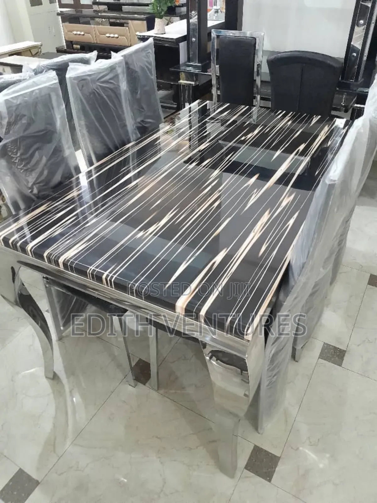6 Seater Marble Dinnerware