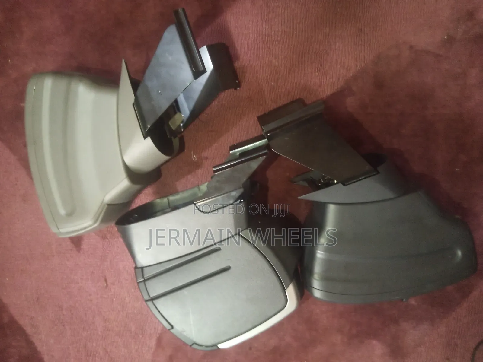 Toyota Vitz or Toyota Yaris Arm Rest for All Model Type.