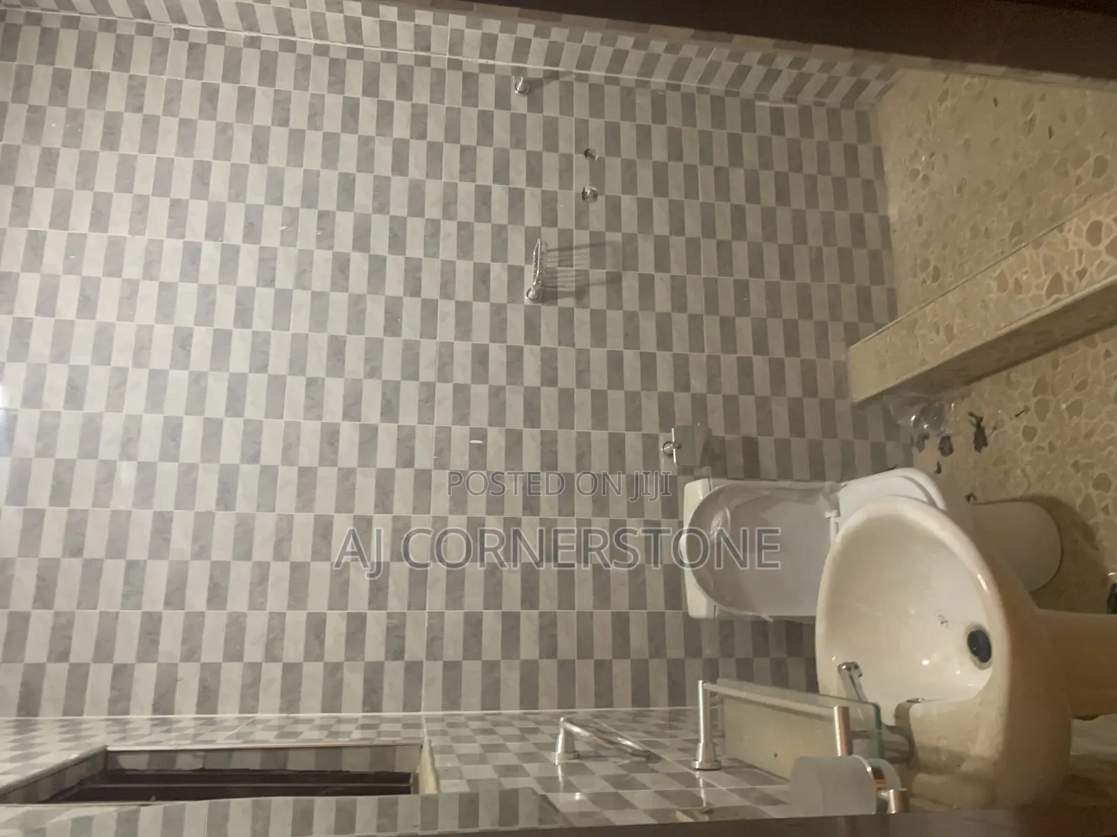 1bdrm Apartment in Pokuase for rent